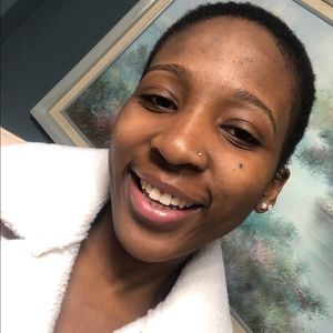 Meet your Posher, Shayla